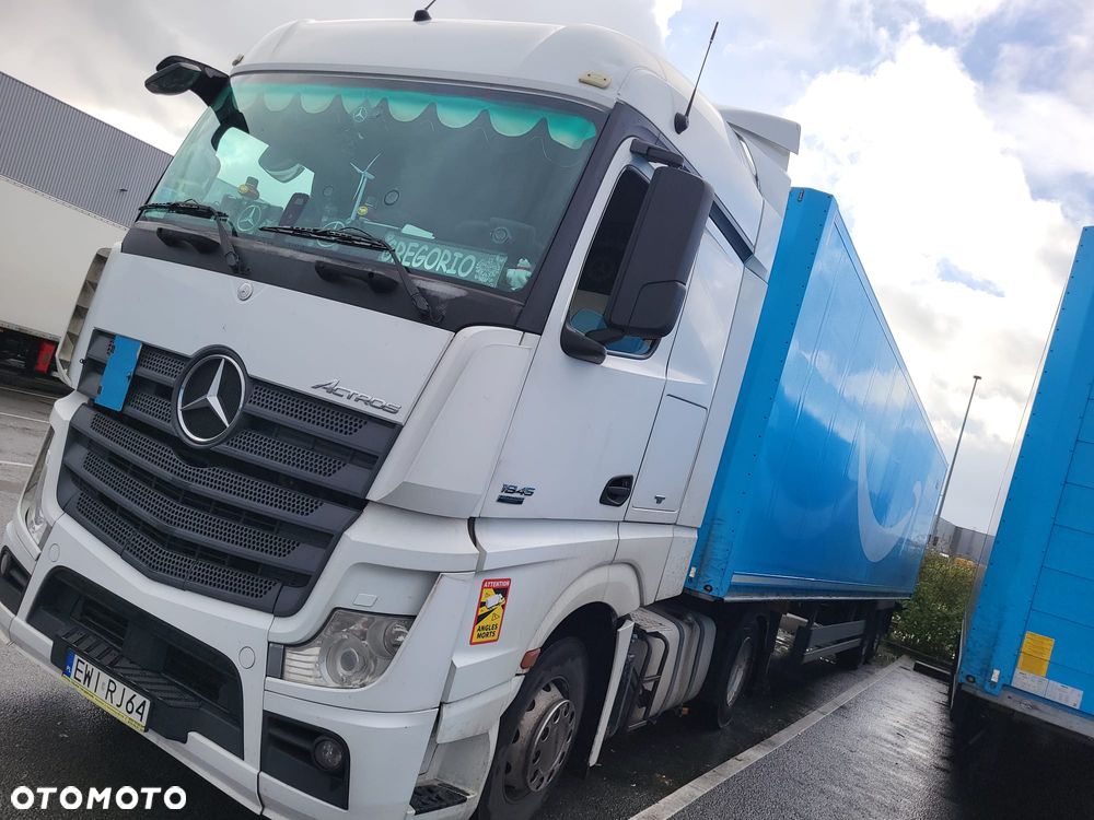Mercedes-Benz Actros - 1