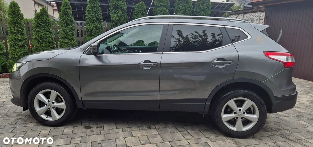 Nissan Qashqai - 4