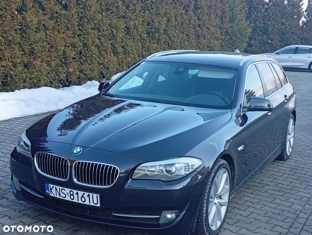 BMW Seria 5 525d xDrive Sport-Aut Modern Line - 2