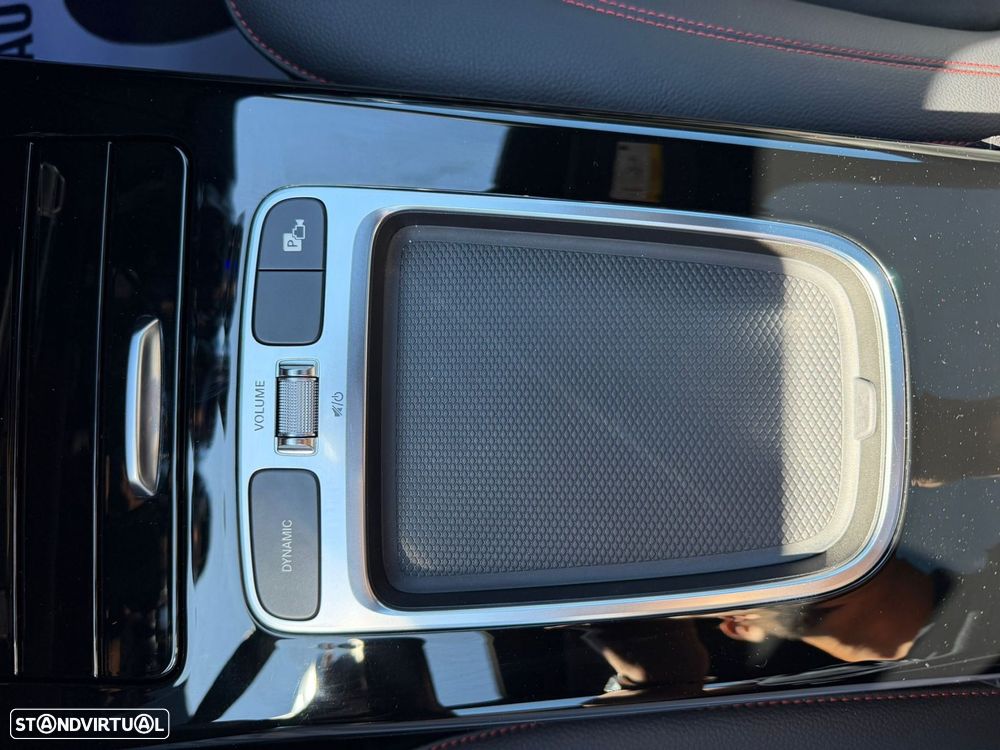 Mercedes-Benz CLA 250 - 40