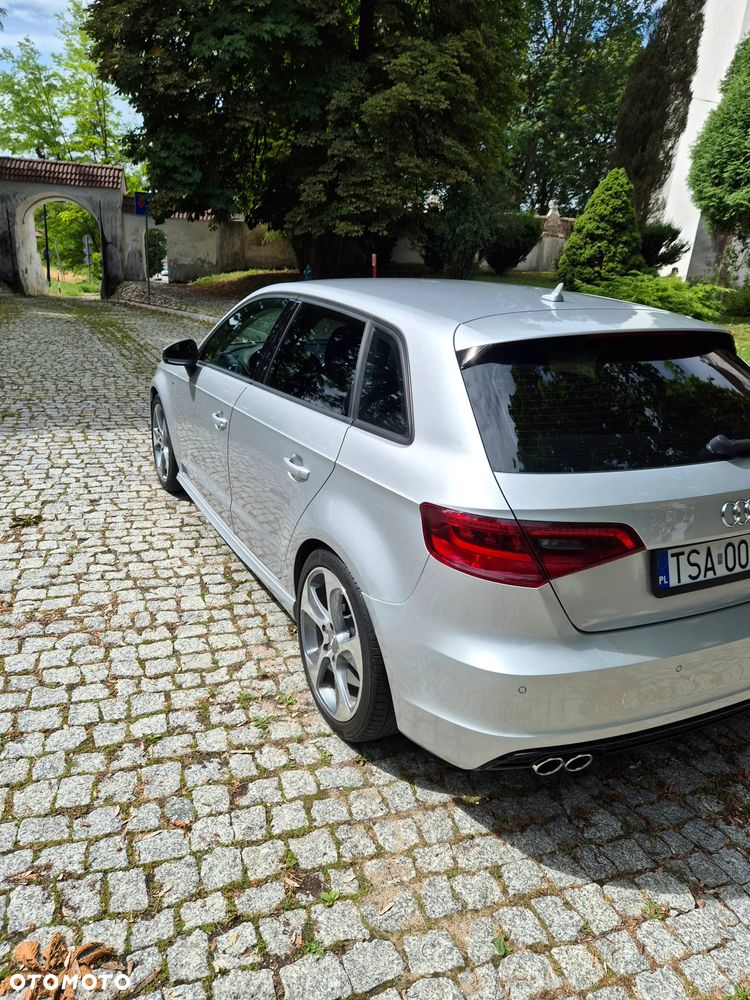 Audi A3 Sportback 2.0 TDI - 4
