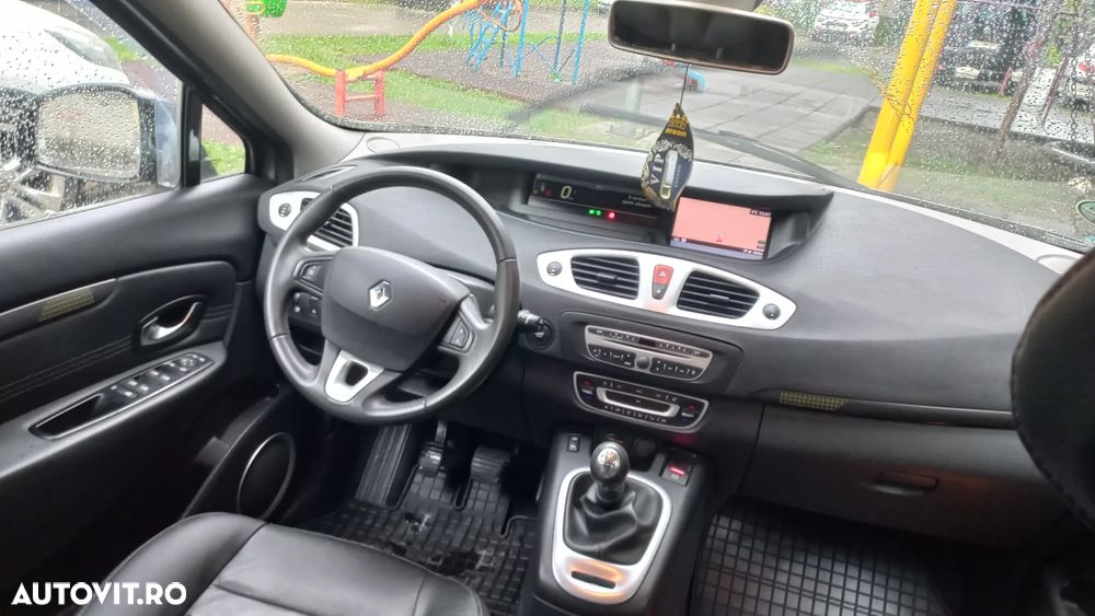 Renault Grand Scenic dCi 160 Luxe - 10