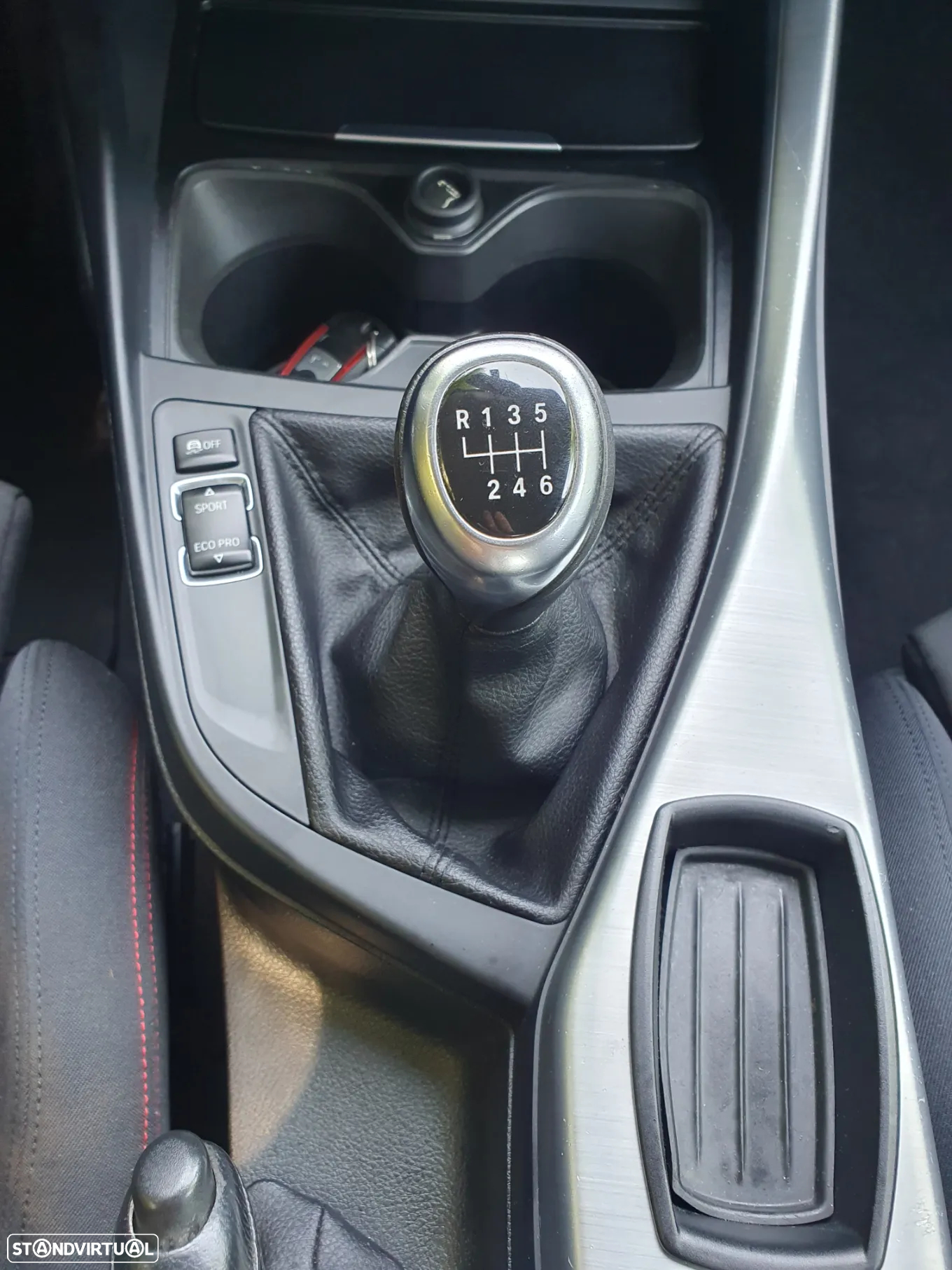 BMW 118 d Sport Line - 14