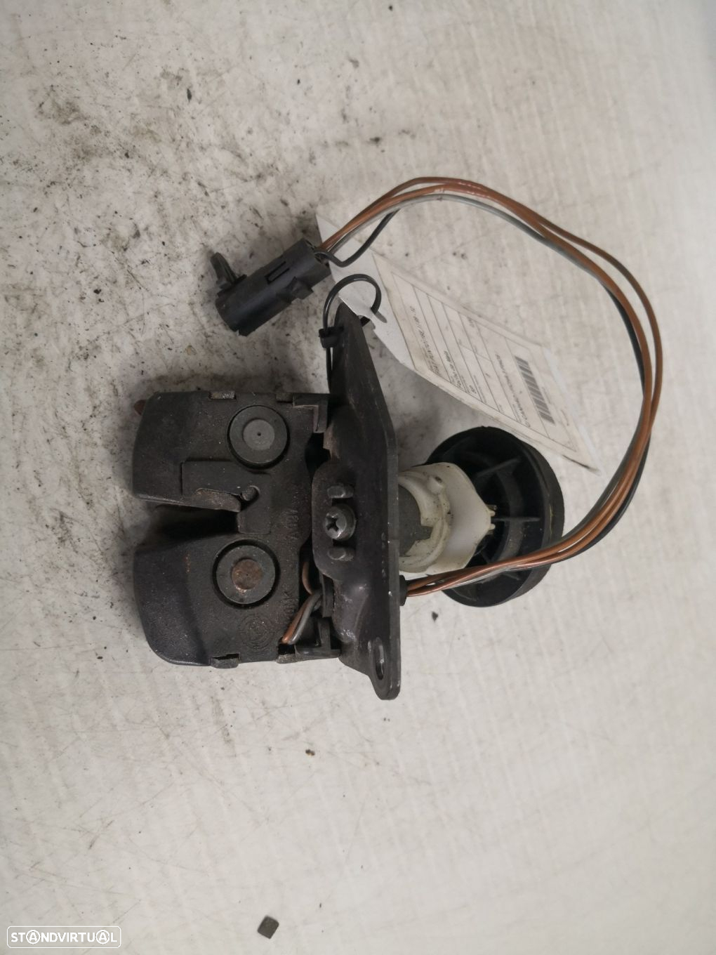 Fecho Da Mala Fiat Punto (188_) - 2