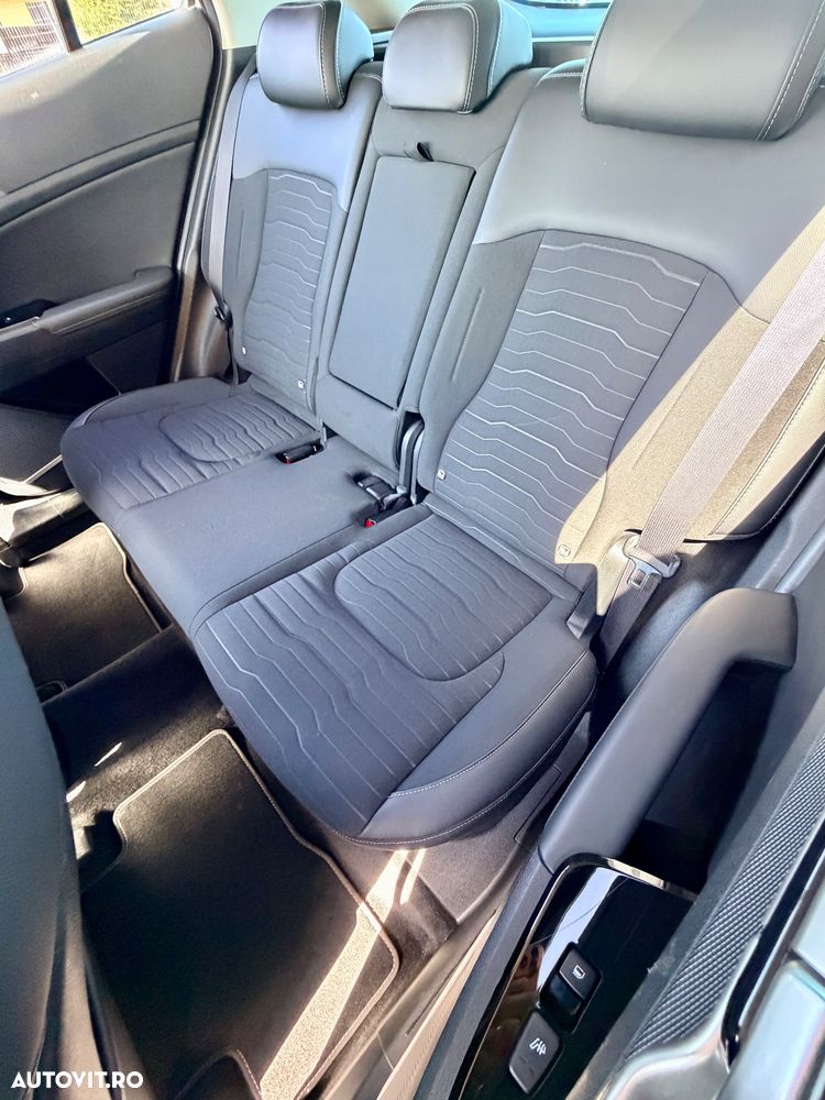 Kia Sportage - 8