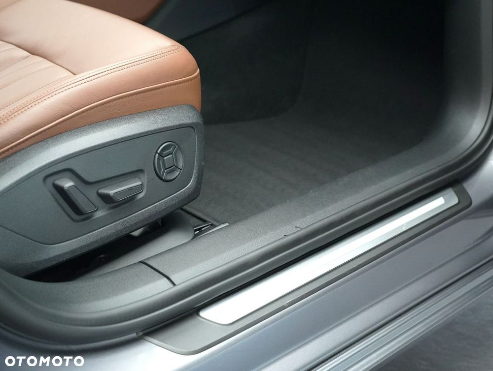Audi A6 Avant - 27