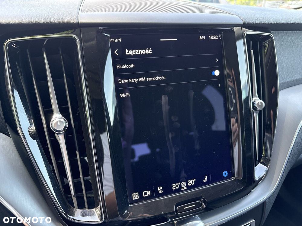 Volvo XC 60 B4 B Momentum Pro - 30