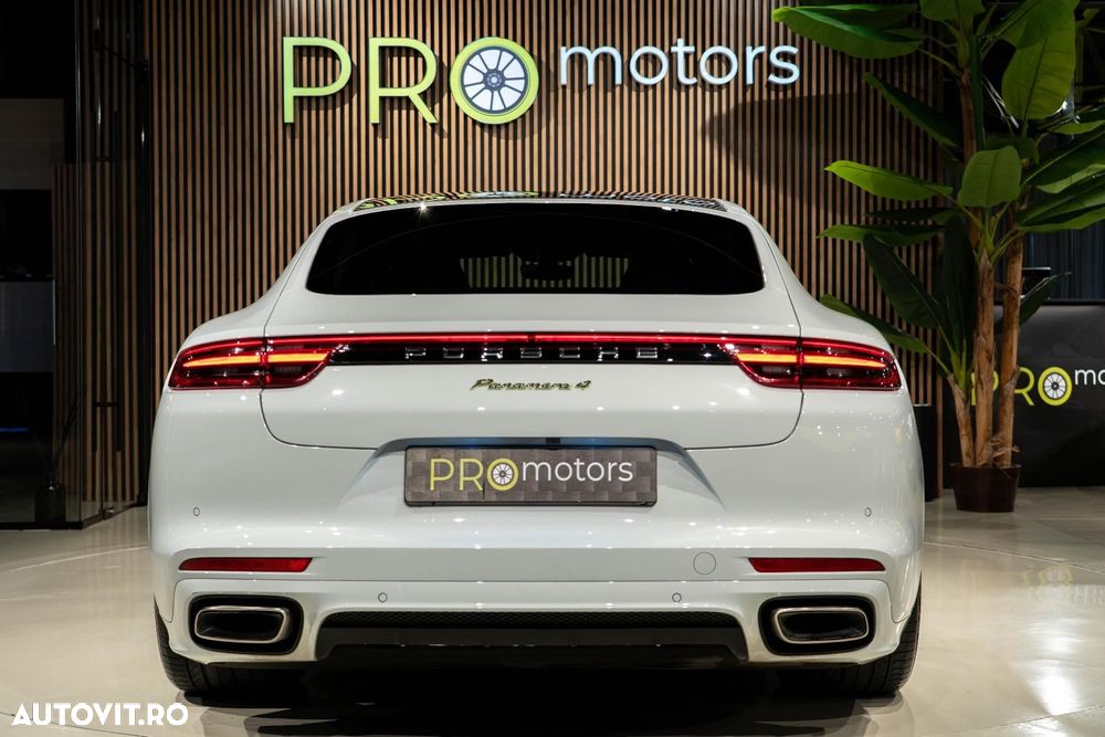 Porsche Panamera - 9