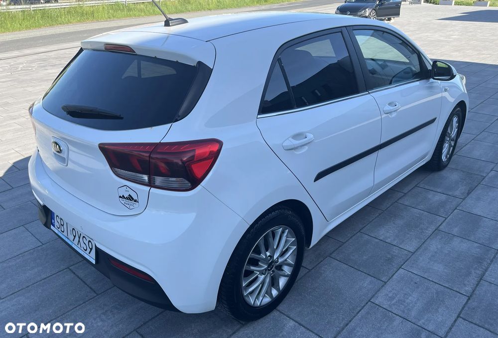 Kia Rio 1.4 XL - 5