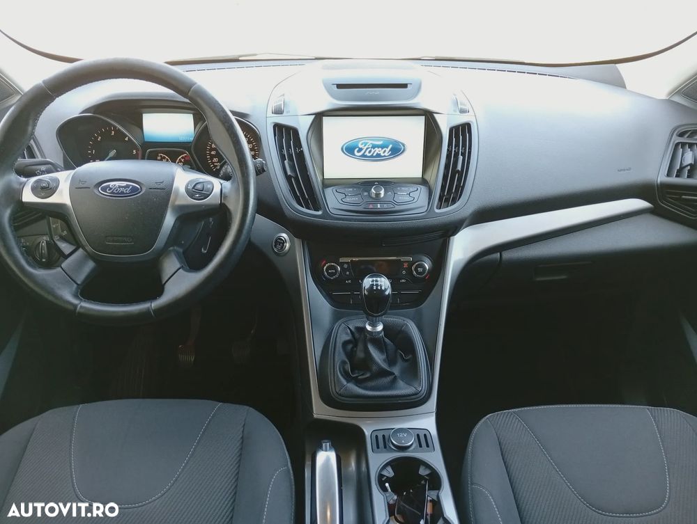 Ford Kuga 2.0 TDCi Titanium - 6