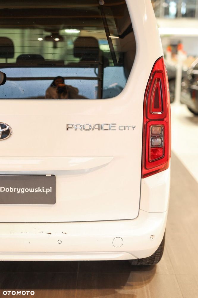 Toyota Proace City Verso 1.2 D-4T Family - 11