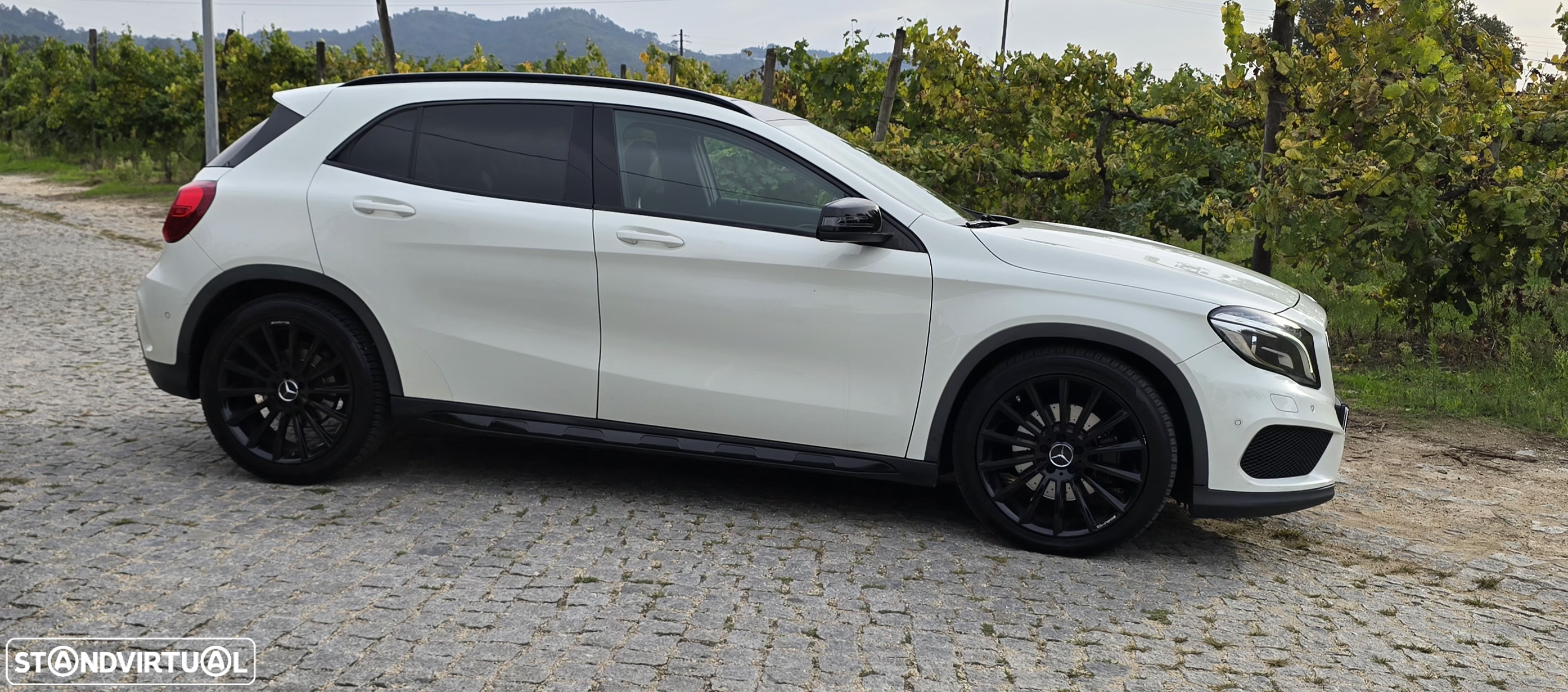 Mercedes-Benz GLA 220 CDI 7G-DCT AMG Line - 14