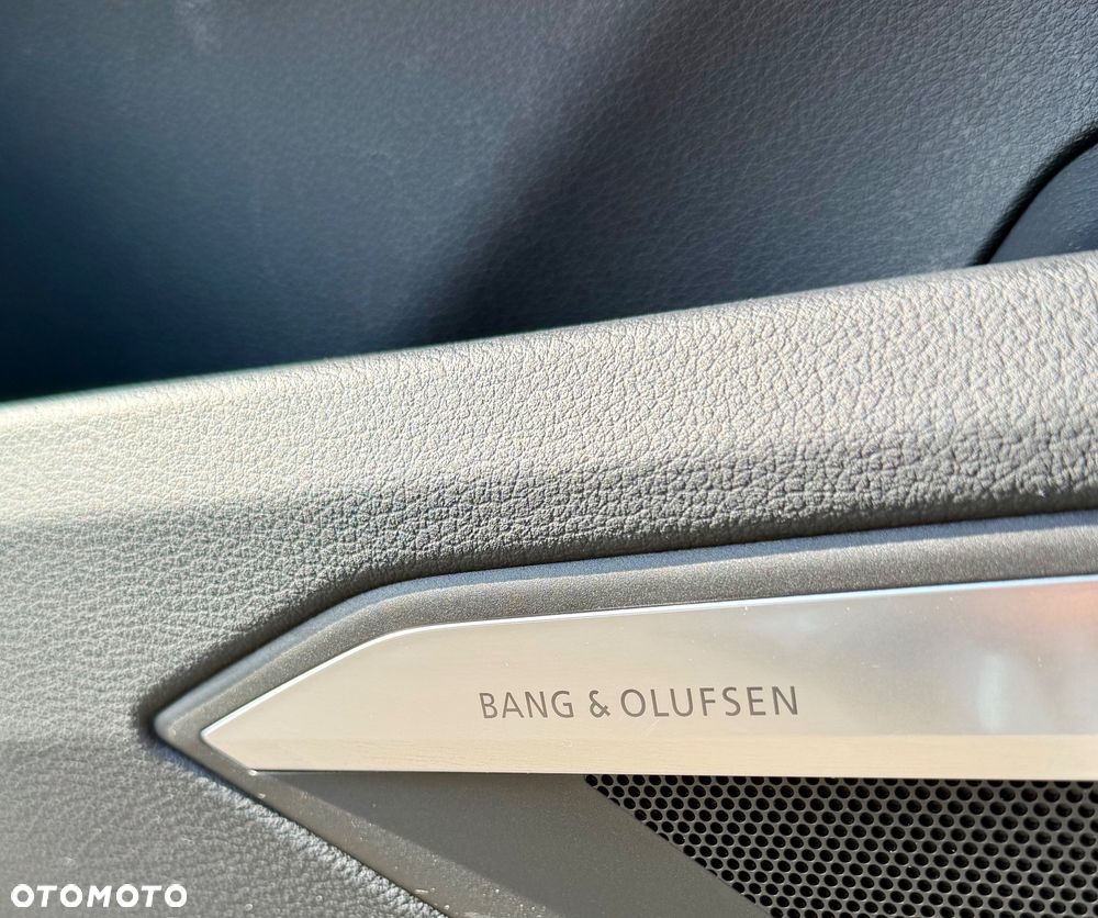 Audi Q8 e-tron 50 quattro S line - 21