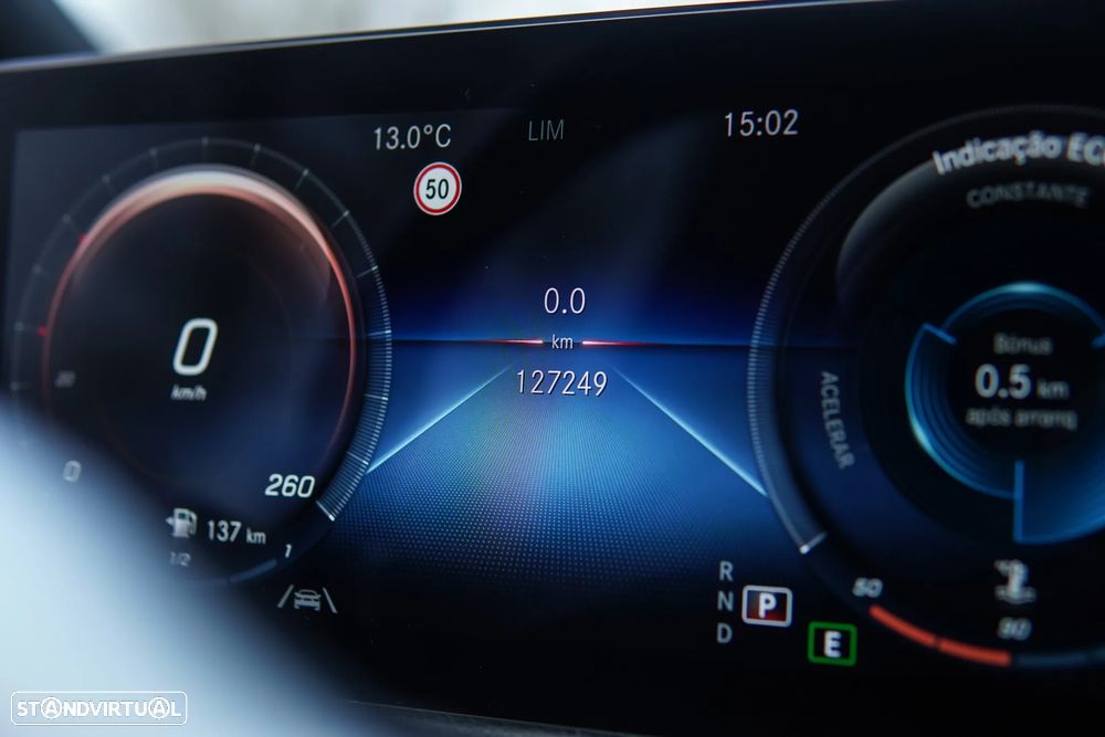 Mercedes-Benz GLA 200 d 8G-DCT AMG Line - 44