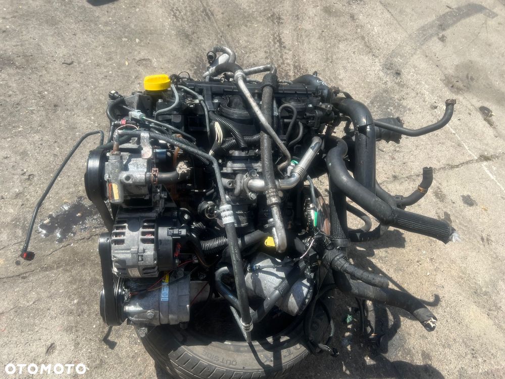 Silnik 2.2 renault części g9t - 1