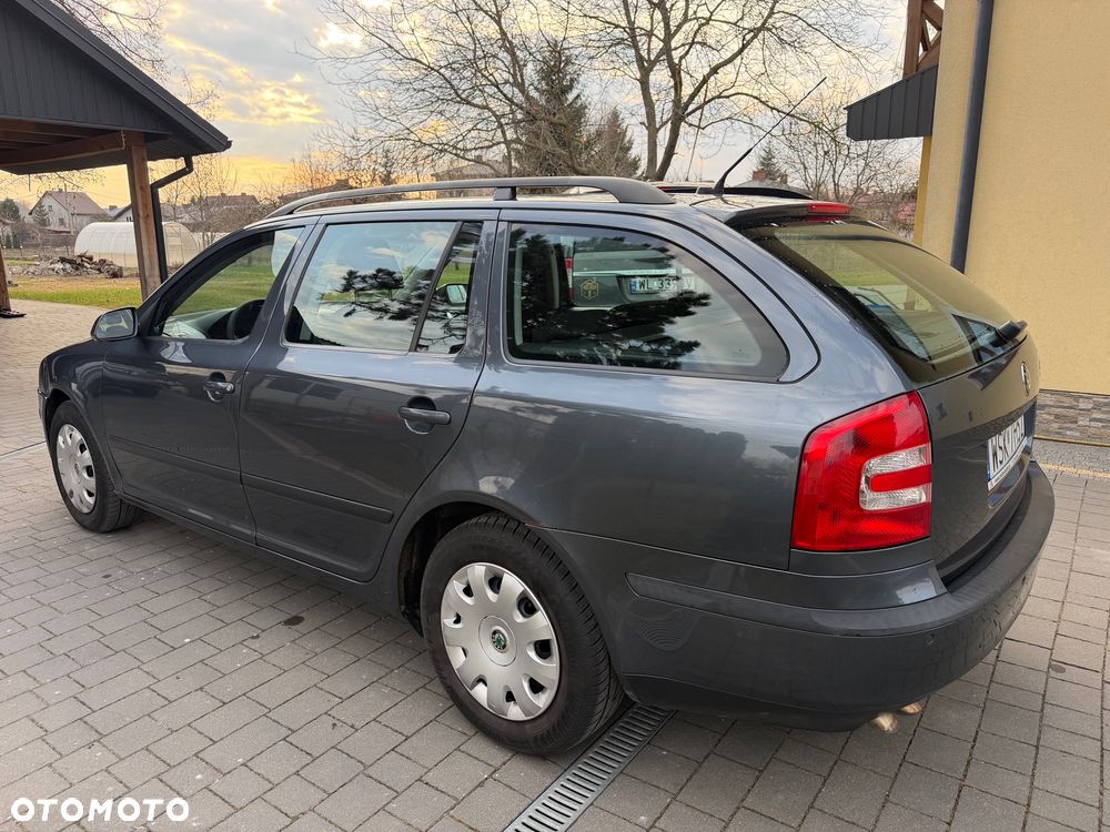 Skoda Octavia 2.0 TDI Ambiente - 4
