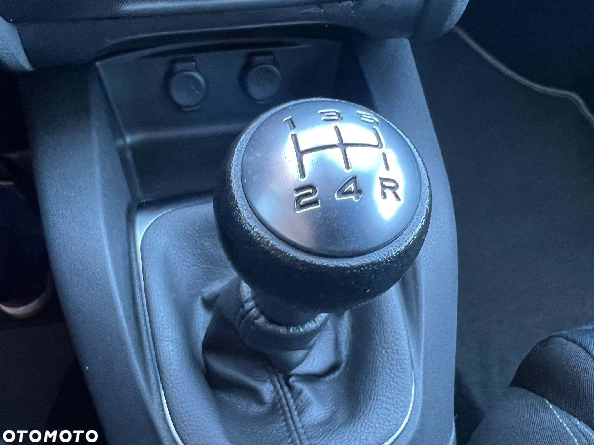 Citroën C4 HDi 90 Attraction - 24