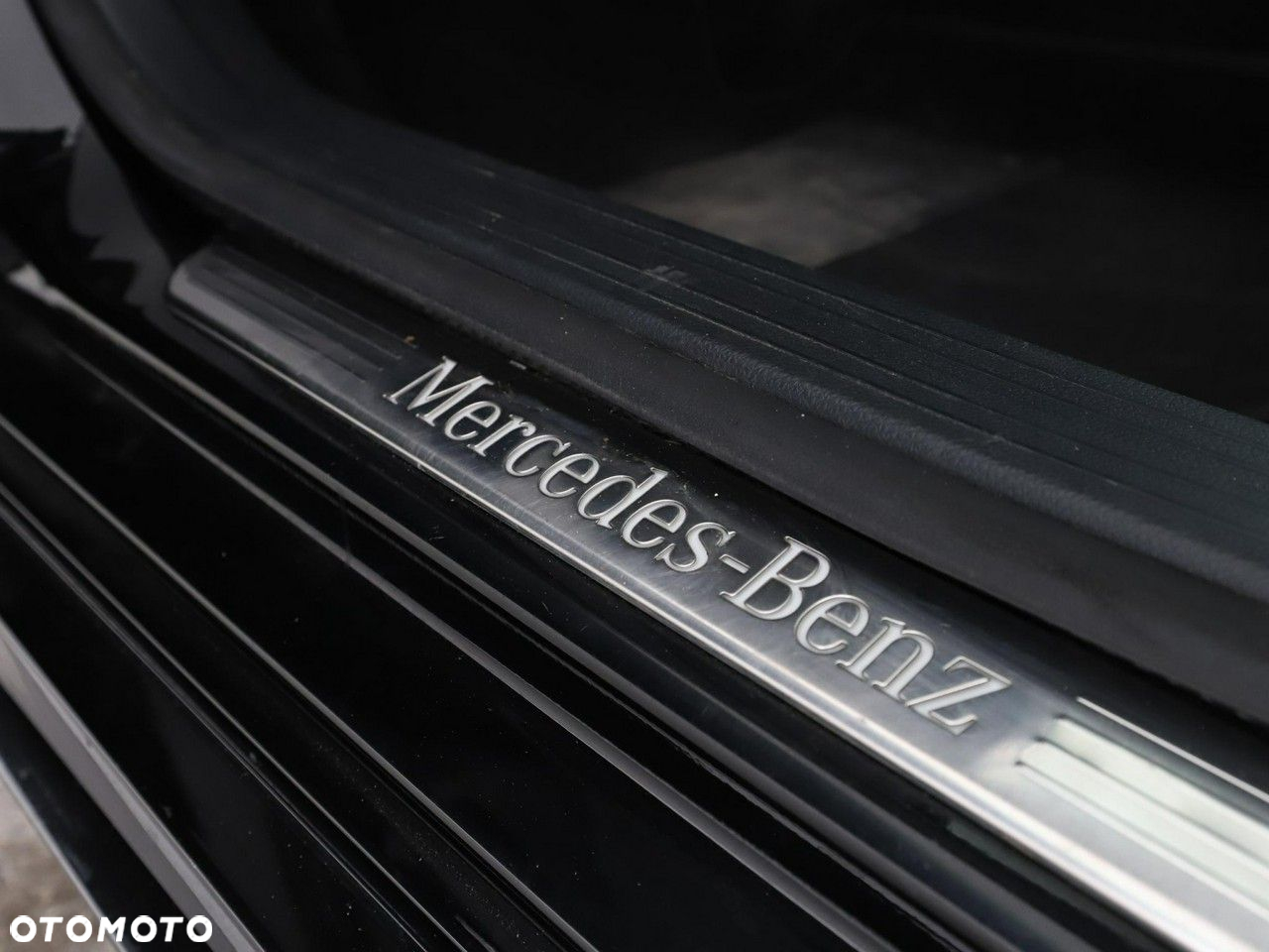 Mercedes-Benz CLA Shooting Brake 180 7G-DCT AMG Line - 34