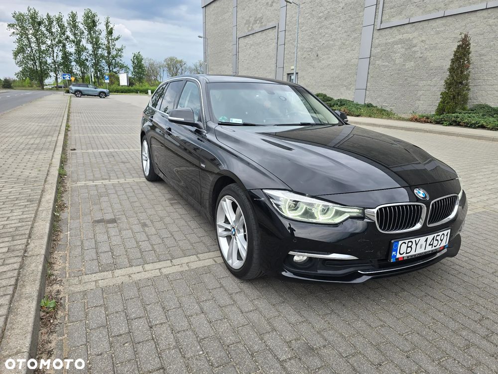 BMW Seria 3 320d Luxury Line - 6