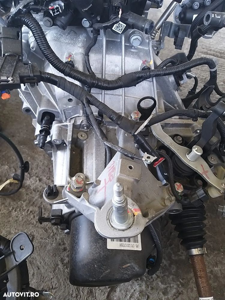 Cutie De Viteze Nou!! cod: JR5 070 pentru Dacia Sandero 2 , Clio 5 , Logan 2, Duster an dupa 2019, 1.0 Benzina - 1