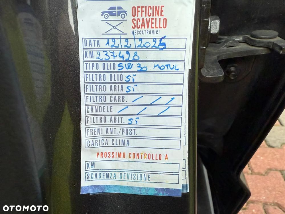 Fiat Freemont 2.0 Multijet Black Code AWD - 11