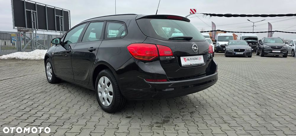 Opel Astra 1.7 CDTI DPF 150 Jahre - 4