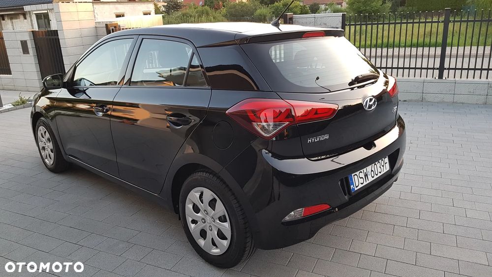 Hyundai i20 1.2 Comfort - 4