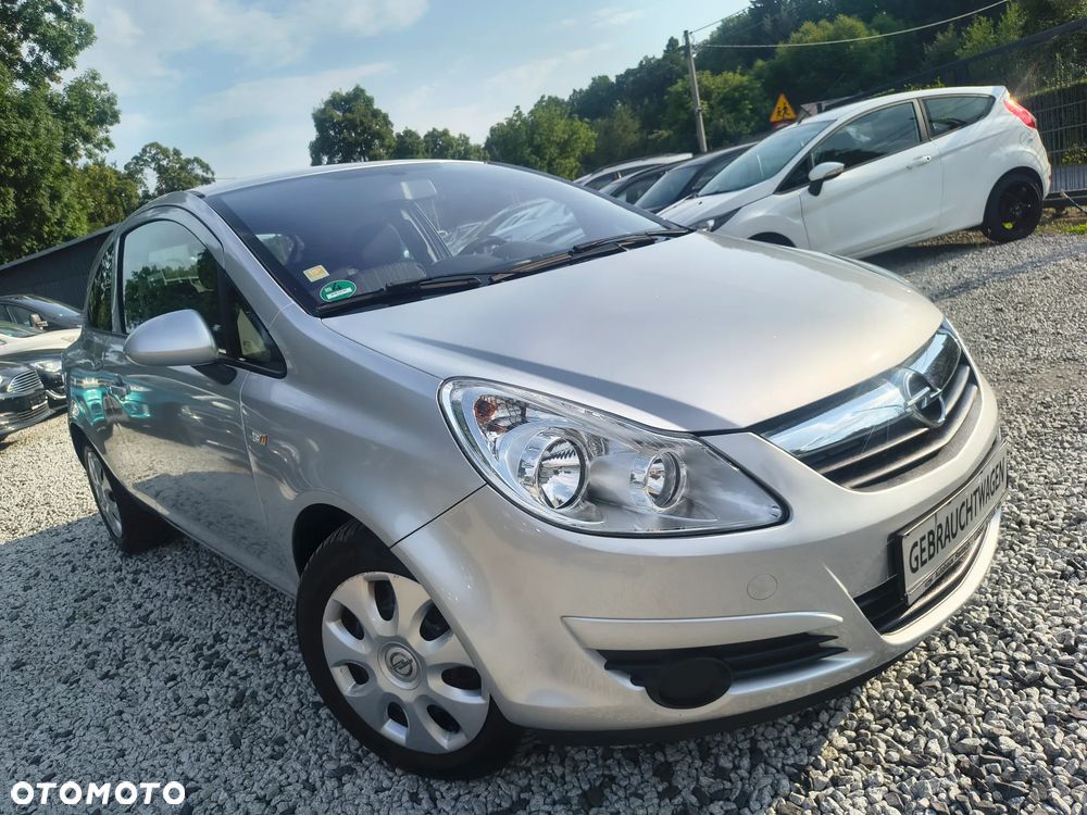 Opel Corsa 1.2 16V Color Edition - 1