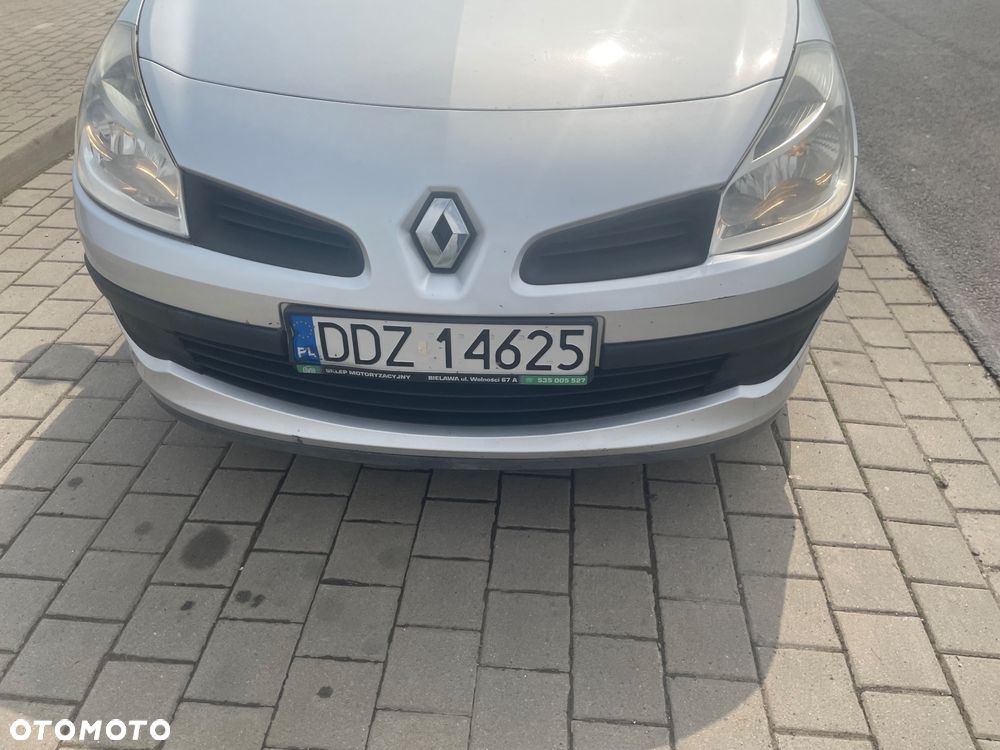 Renault Clio 1.5 dCi Wind - 8