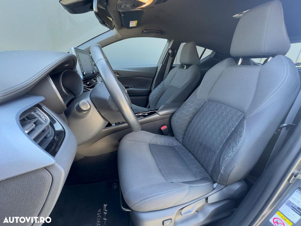 Toyota C-HR 2.0 HSD 184 CP 4x2 CVT Style - 13