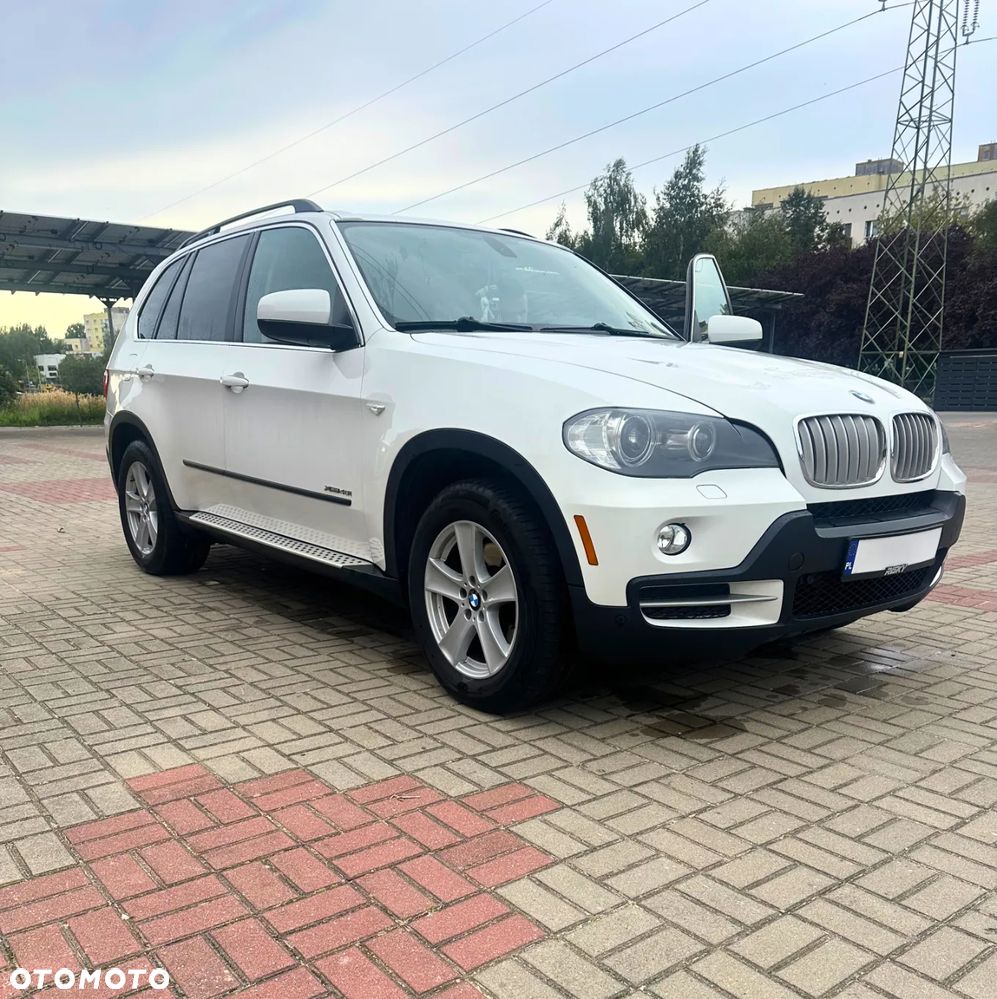 BMW X5 xDrive48i - 1