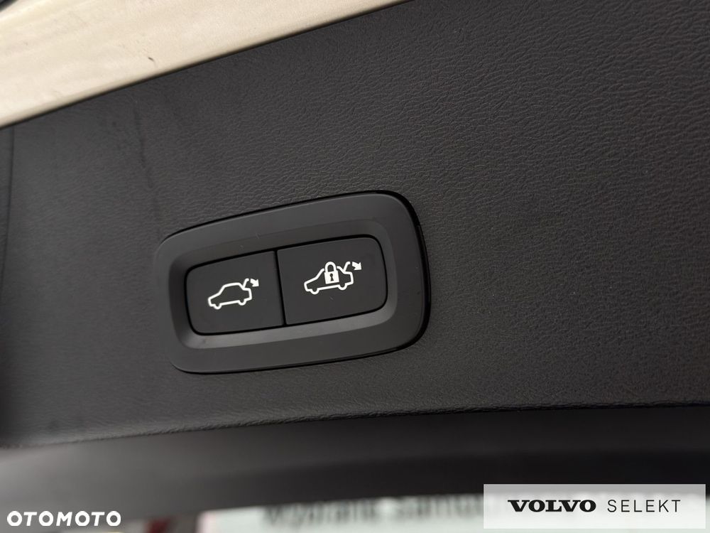 Volvo XC 40 - 12