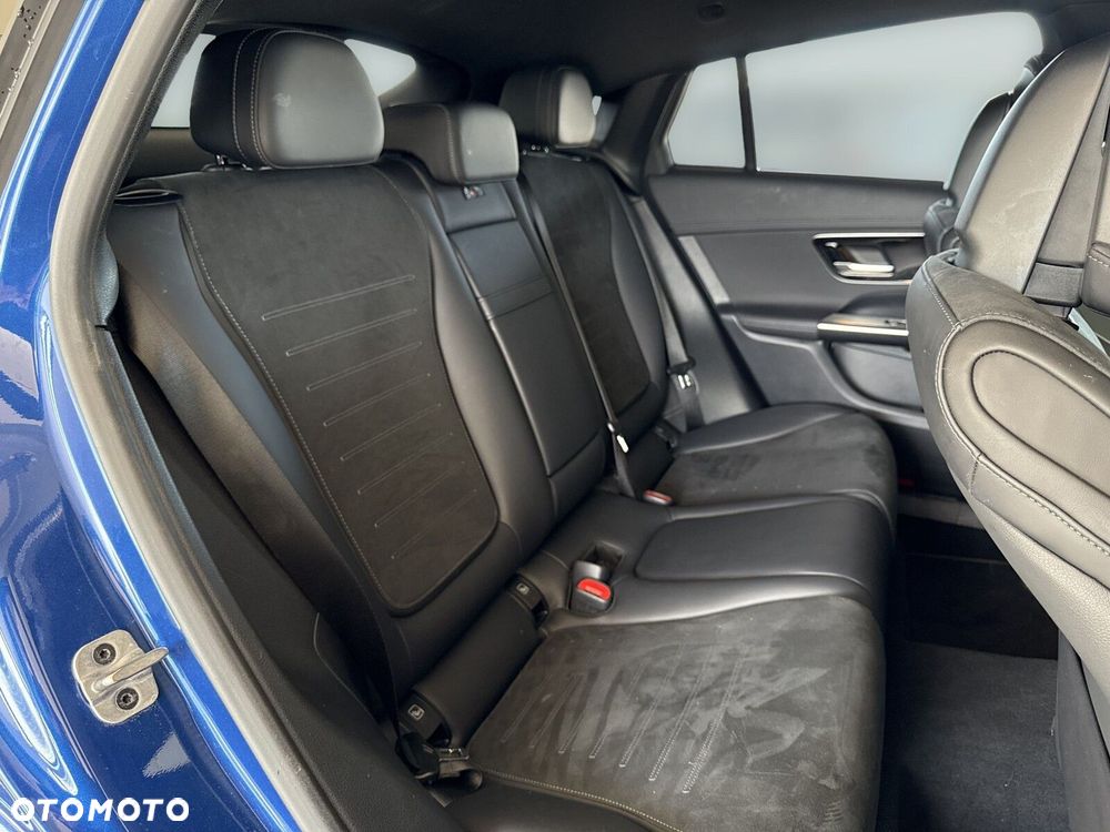 Mercedes-Benz GLC - 22