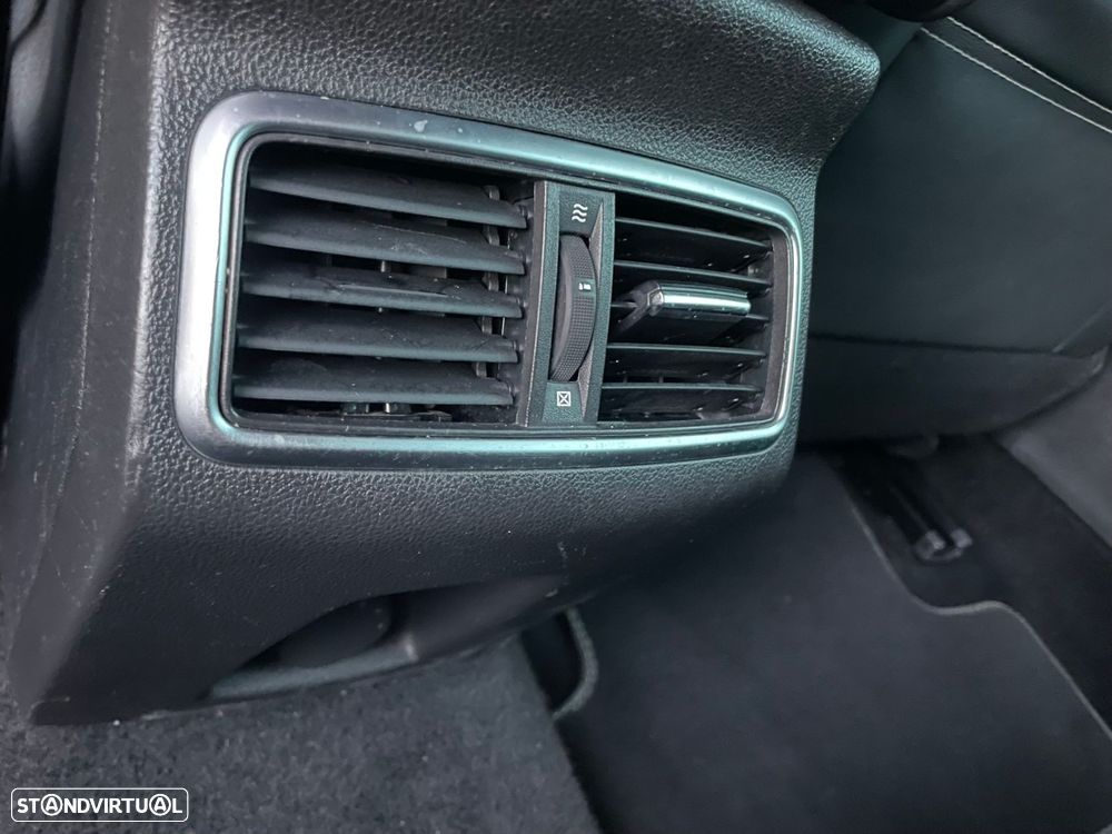 Renault Mégane 1.5 dCi Bose Edition EDC - 39