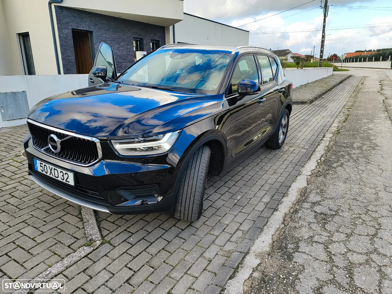 Volvo XC 40 2.0 T4 Momentum - 3