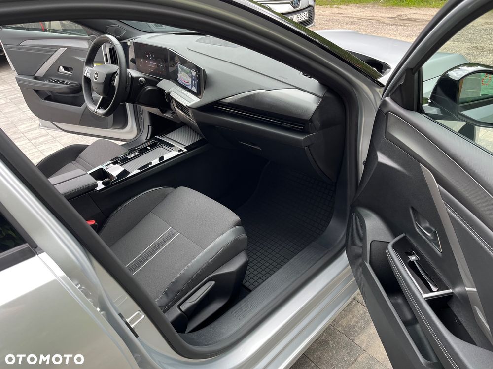 Opel Astra 1.2 T GS Line S&S - 17