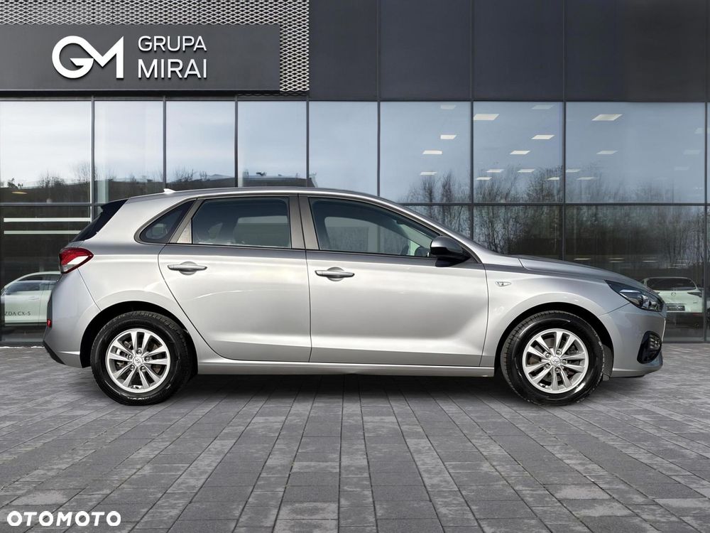 Hyundai i30 1.5 DPI Modern - 6