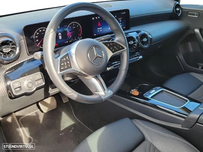 Mercedes-Benz A 180 d - 13