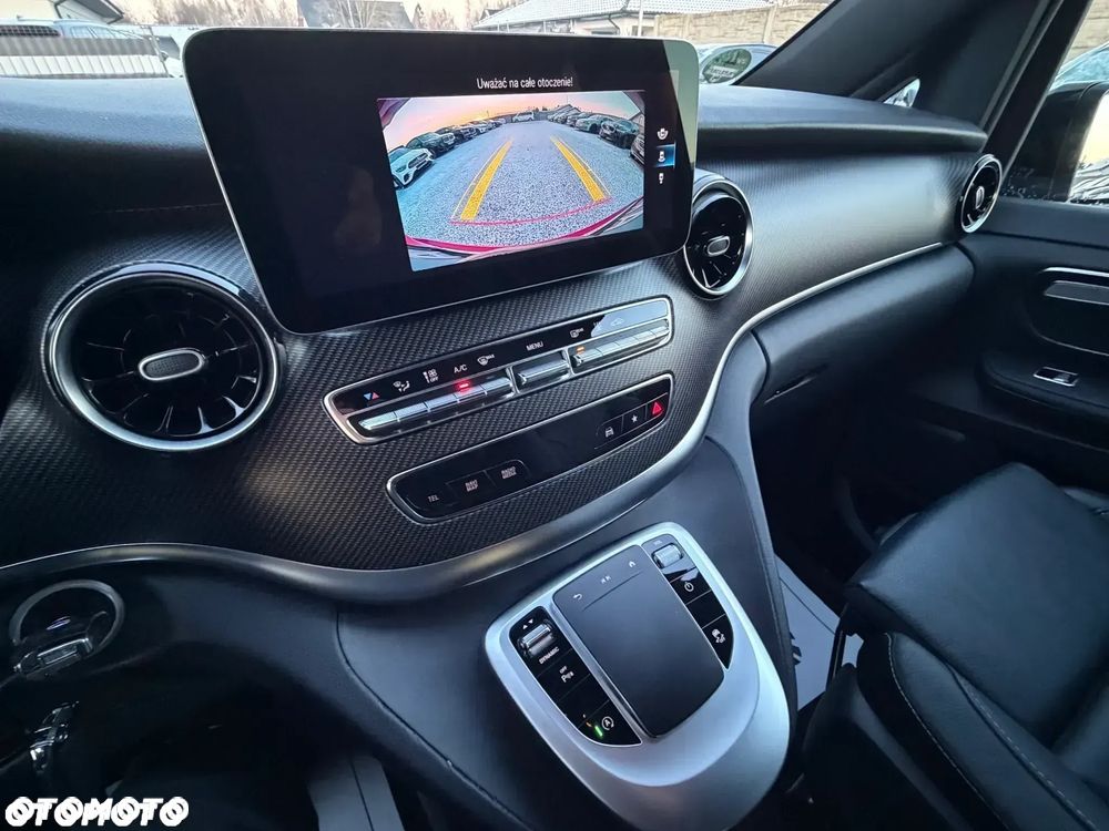 Mercedes-Benz Klasa V 300 d lang 4Matic 9G-TRONIC Avantgarde Edition - 37