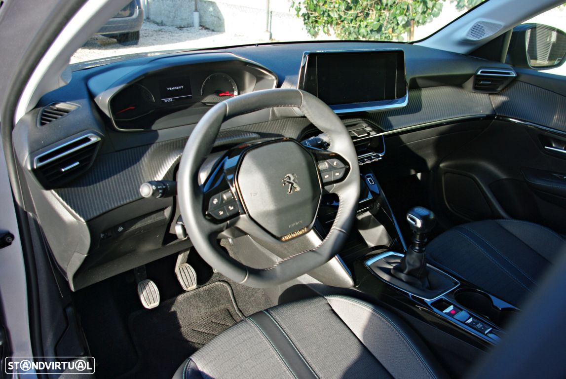 Peugeot 208 1.2 PureTech Allure - 20