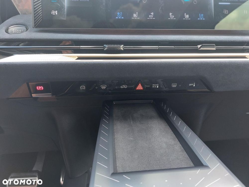 DS Automobiles N°8 97.2kWh Long Range AWD Jules Verne - 33