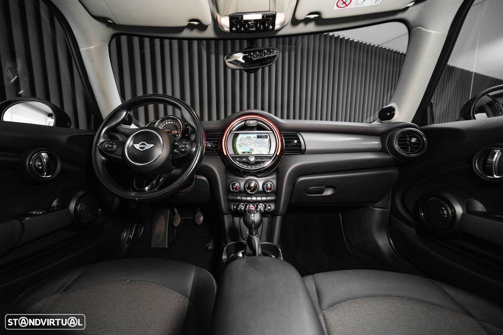 MINI 3 Portas Cooper D - 14