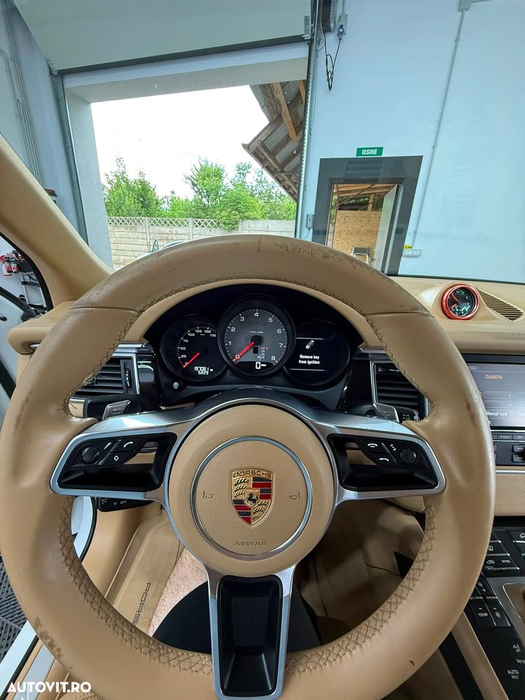 Porsche Macan 3.0 PDK S - 22