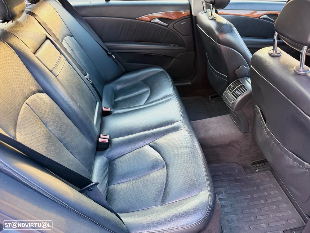 Mercedes-Benz E 220 CDI Elegance - 13