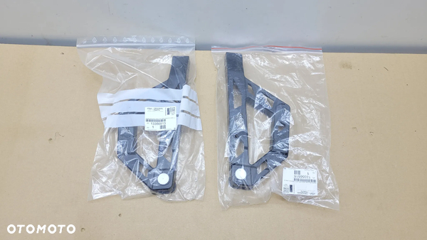 OPEL ADAM ŚLIZG ZDERZAKA LEWY PRAWY TYŁ MOCOWANIE UCHWYT 13356514