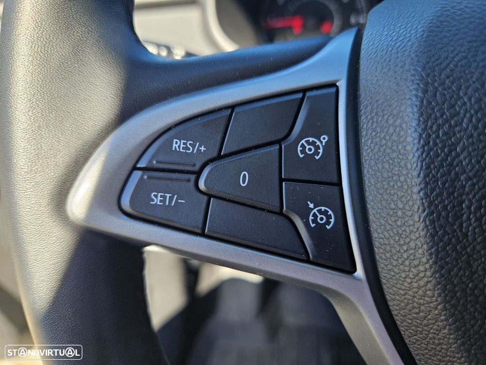 Dacia Jogger 1.0 TCe Extreme 7L - 38