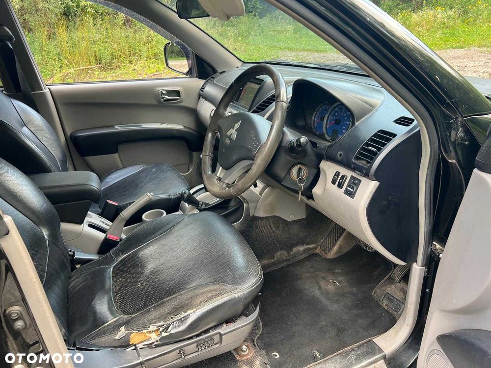 Mitsubishi L200 - 8