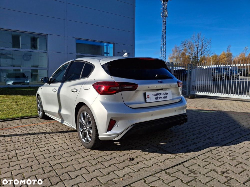 Ford Focus 1.0 EcoBoost mHEV ST-Line X - 4