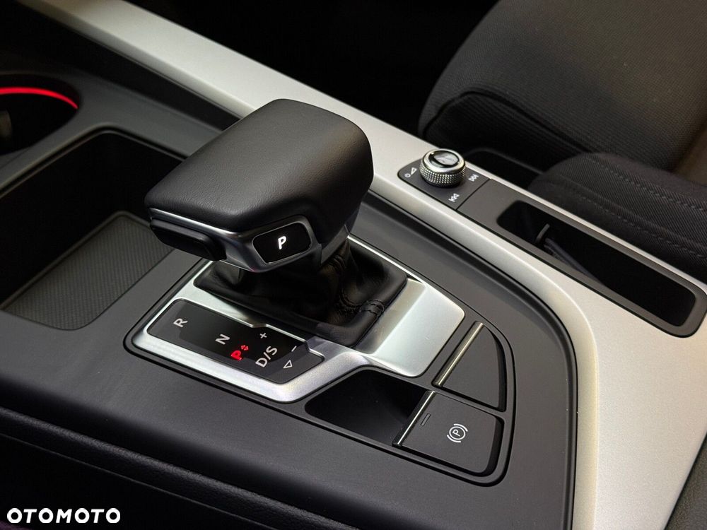 Audi A4 Limousine - 34