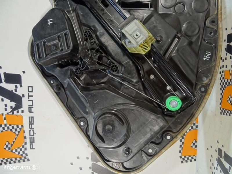 Elevador De Vidro Trás Esquerdo Mercedes-Benz C-Class (W205)  C0875510 - 3